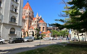 Szeged Dom-Sellohaz Apartman